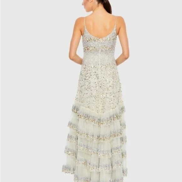 NWT MAC DUGGAL 10883 Embellished Scoop Neck Tiered Gown Champagne Size 6 - Picture 4 of 12